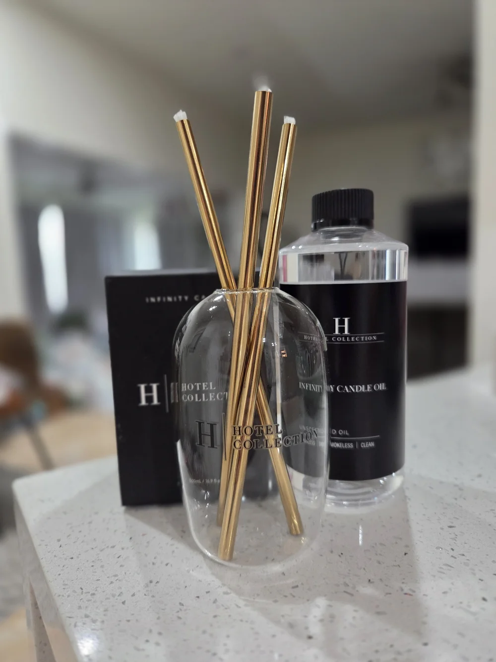 Hotel Collection Reed Diffuser Set in Gold and Clear